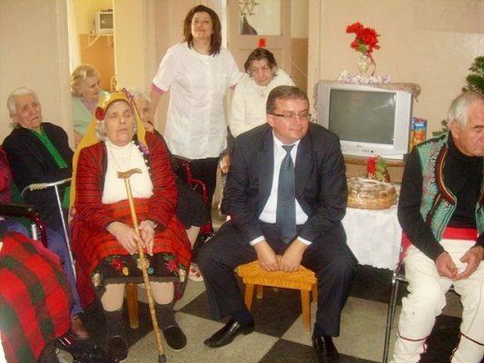 Посещение на кмета и зам. кмета на Община Първомай 07.01.2011г.